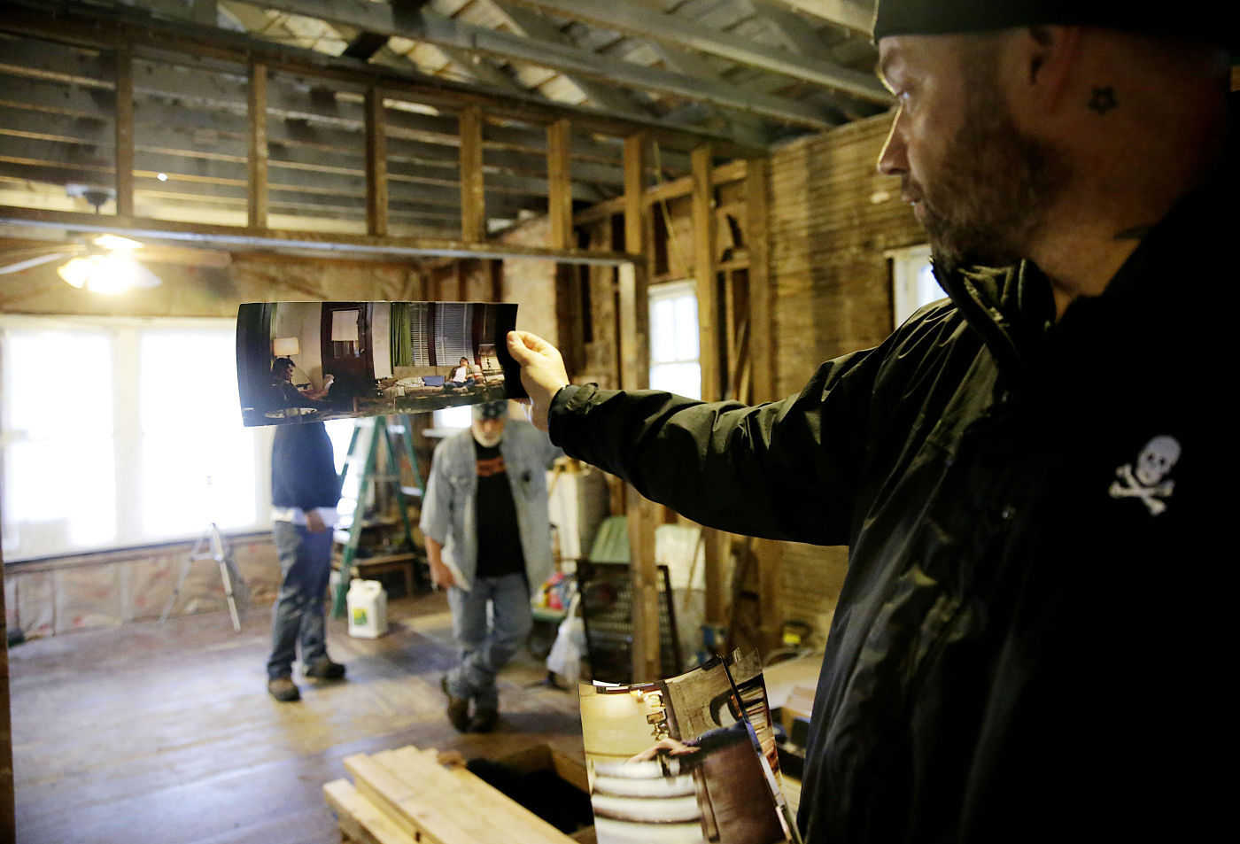 OUTSIDERS HOUSE